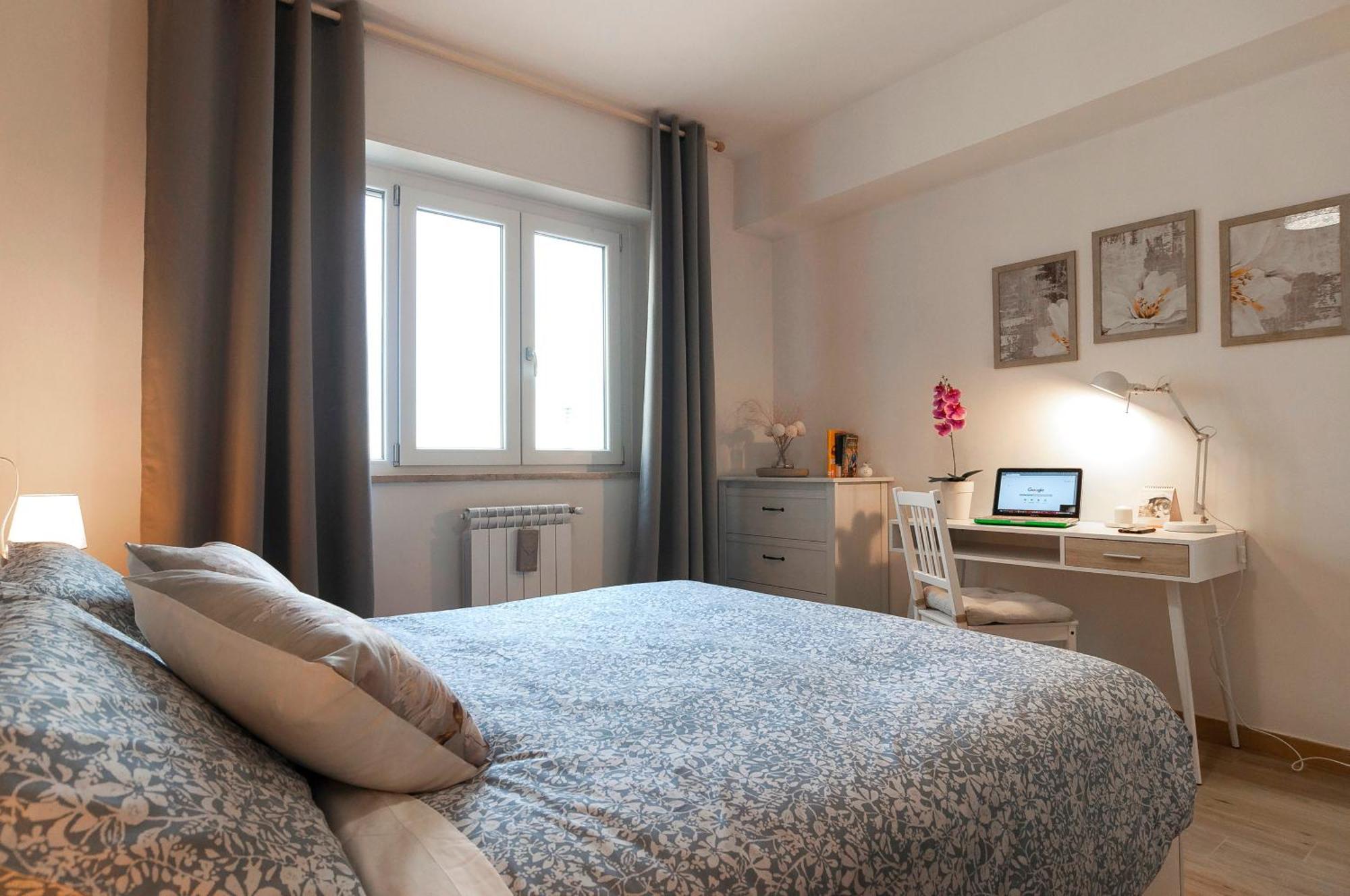 Elegant Comfy Three-rooms In Eur With Parking Appartamento *